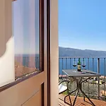 Rustico Spagnol 2 דירה טיניאלה
