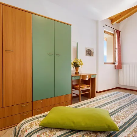 Rustico Spagnol 2 Lägenhet Tignale